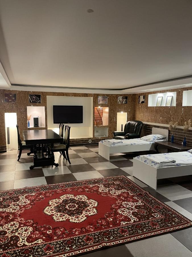 Mang'O Hostel Aktau  Kültér fotó