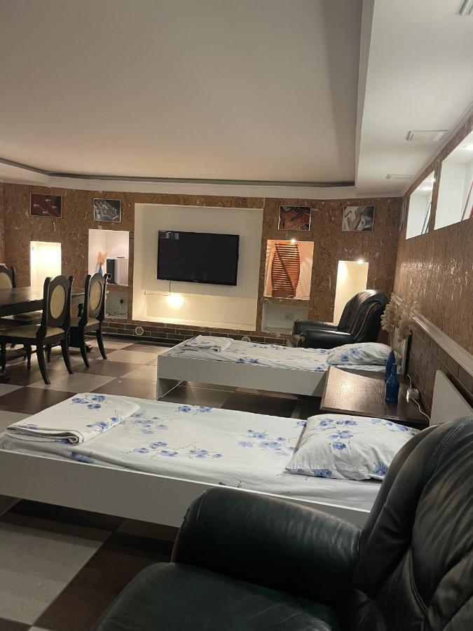 Mang'O Hostel Aktau  Kültér fotó