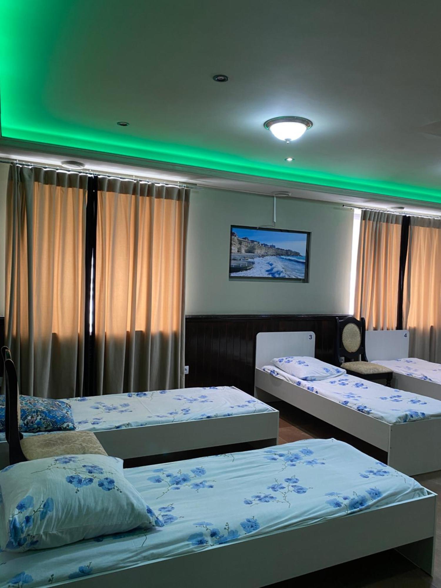 Mang'O Hostel Aktau  Kültér fotó