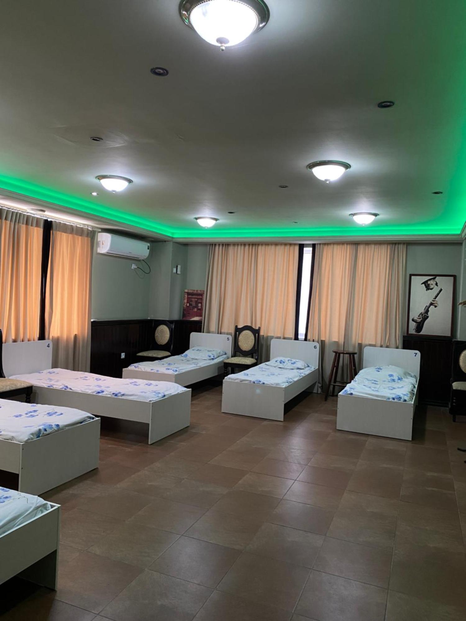Mang'O Hostel Aktau  Kültér fotó